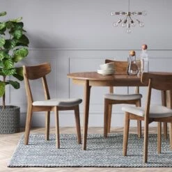 Astrid Mid-Century Round Extendable Dining Table - Thresholdâ˘